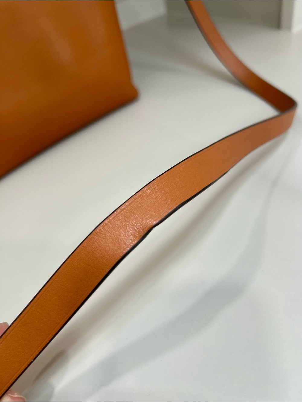 Authentic Tory Burch Miller Crossbody Aged Camello Leather Tassel Flap Bag Purse - Picture 15 of 16